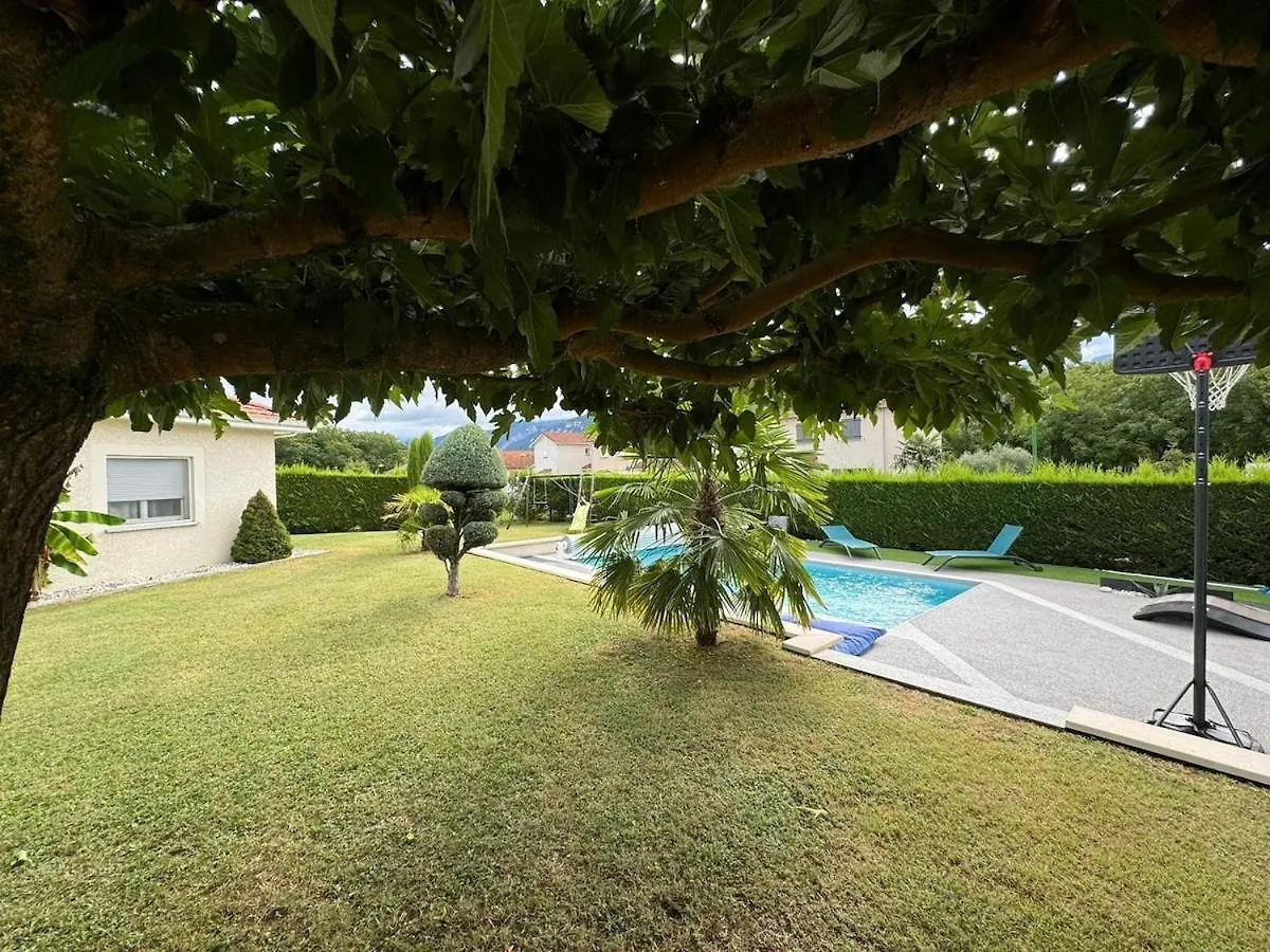Luxury Villa Saint-Sauveur  Saint-Sauveur (Isere)